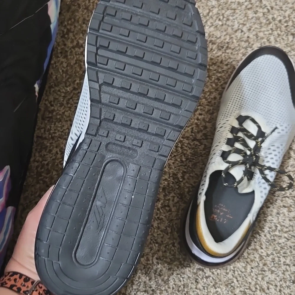 Avia Shoes - Picture 7 of 7